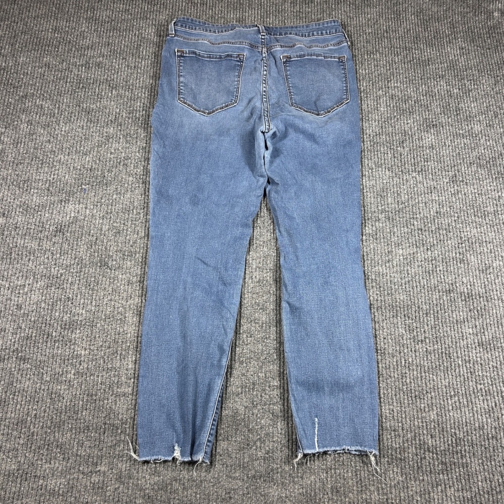 Old Navy Jeans Womens 12 Rockstar Mid Rise Distressed Skinny Regular Blue Denim - Picture 5 of 7